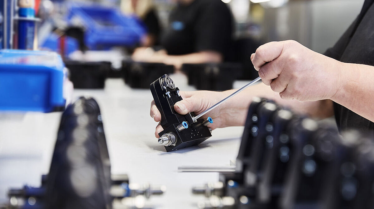 Zimmer Group Service Dienstleistungen